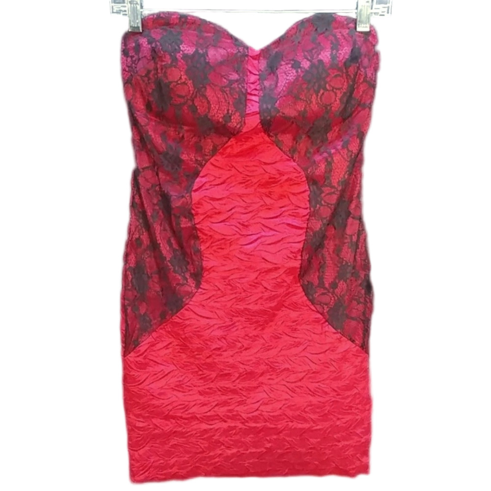 Daisy Hot Pink w/ Black Lace Bodycon Mini Dress. Evening Dance Cocktail